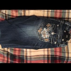Low Rise Straight size 25 Miss Me Jeans